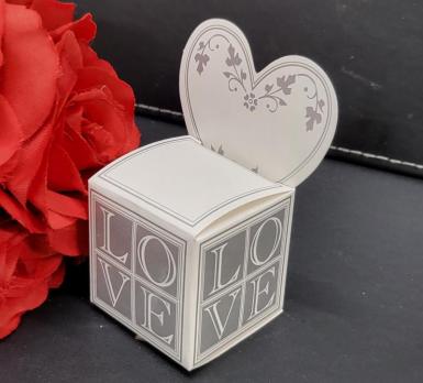 Wedding  Heart Place Card Bomboniere Box x 12 Image 1